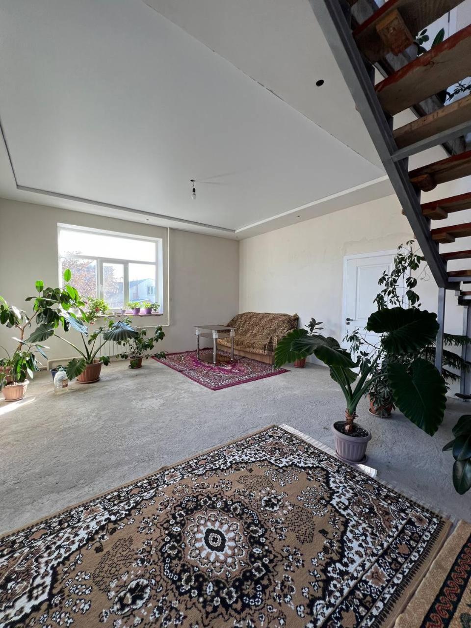 Emir Guest House In คาราโคล ภายนอก รูปภาพ