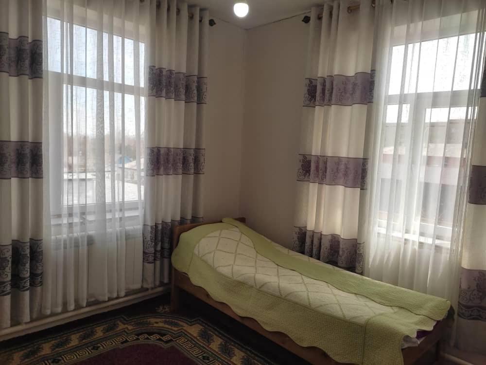 Emir Guest House In คาราโคล ภายนอก รูปภาพ