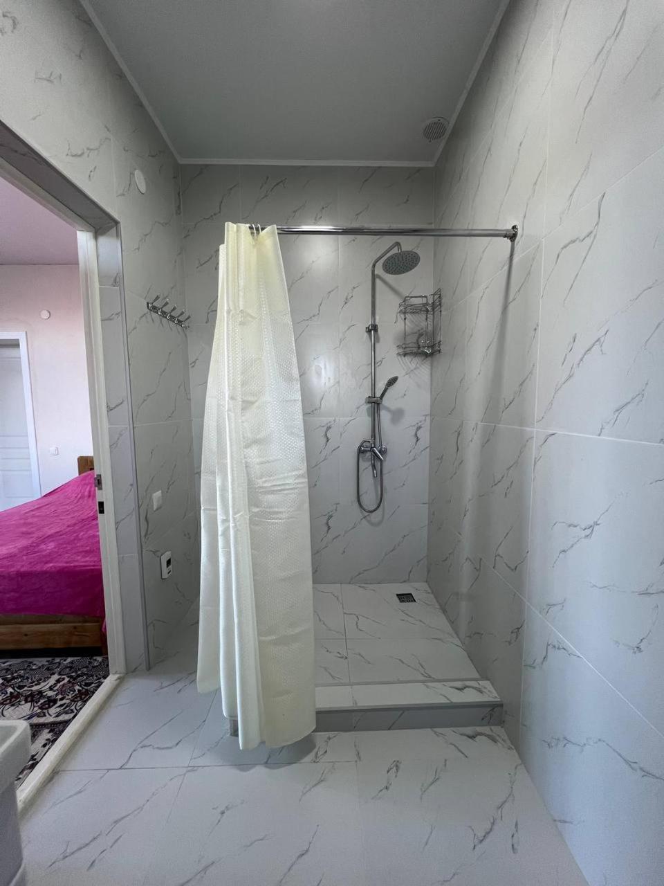 Emir Guest House In คาราโคล ห้อง รูปภาพ